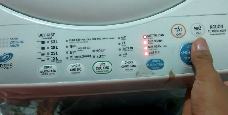 Cách reset máy giặt Toshiba A800