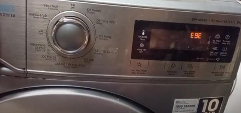 hướng dẫn khắc phục lỗi E9e máy giặt Electrolux