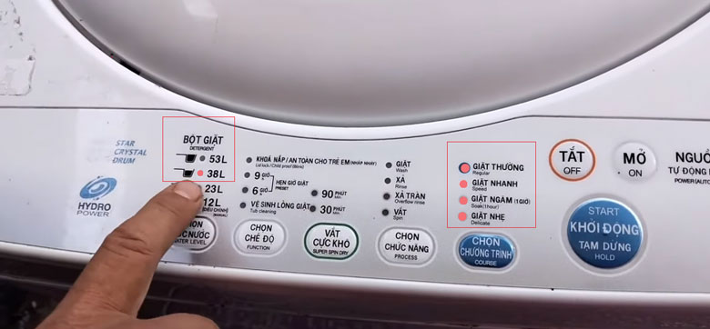 máy giặt Toshiba nháy đèn 38L
