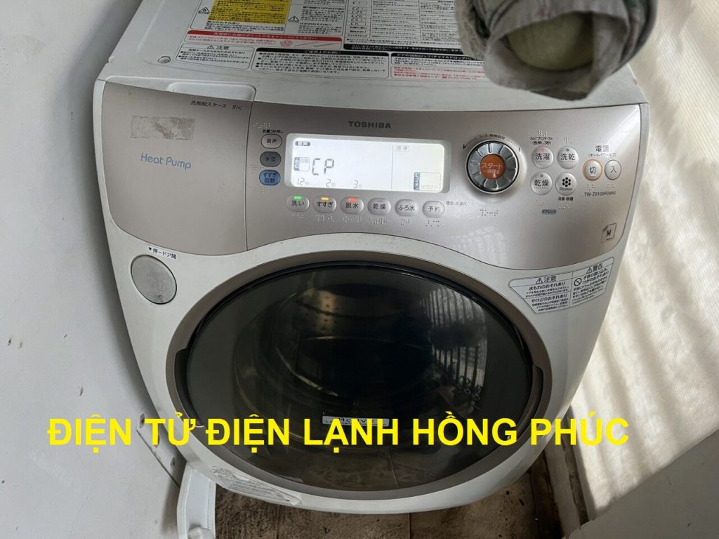 máy giặt toshiba báo lỗi cp