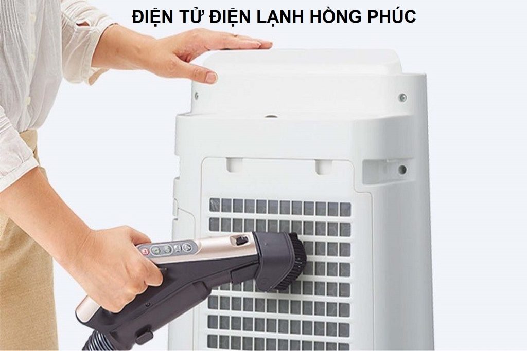 máy lọc không khí nháy đèn vàng